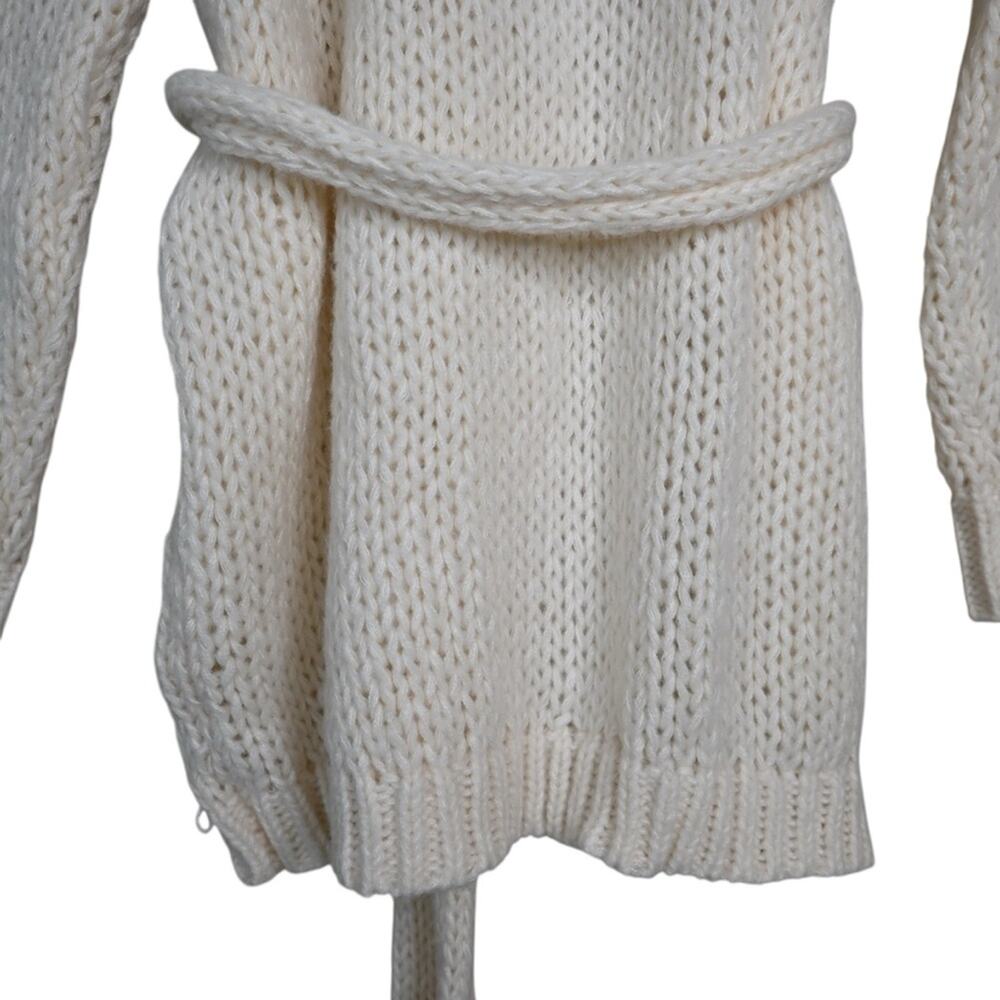 Pretty Little Thing Women's S Loosely Woven Belted Cream Sweater Oversized NEW - Picture 6 of 9